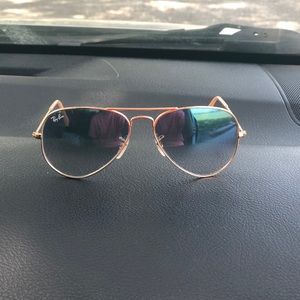 Ray Ban Classic Aviator sunglasses (standard size)